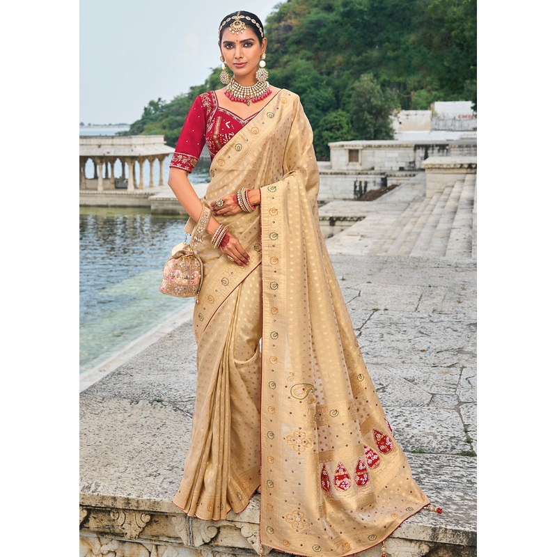 Tempting Cream Kanjivaram Silk Designer Traditional Saree