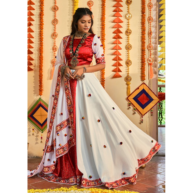 Traditional White & Red Maslin Cotton Navratri Chaniya Choli
