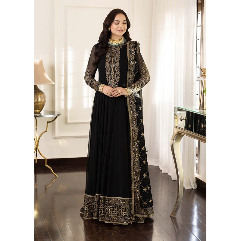 Pretty Black Suit - Maahru, Noorie & Meerub '23 by Asim Jofa - AJSM-35