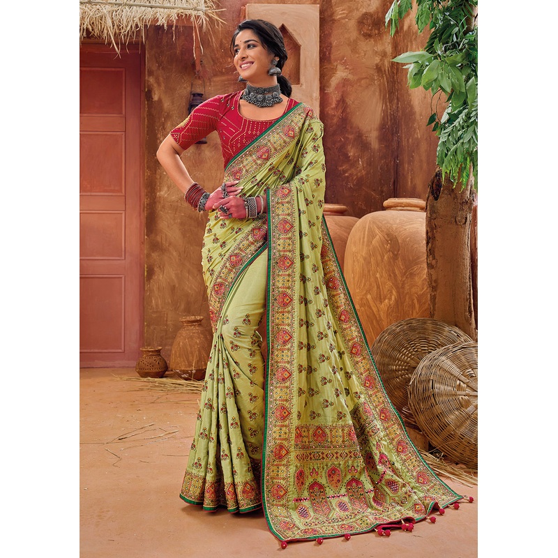Green Kachhi & Mirror Work Traditional Banarasi Saree