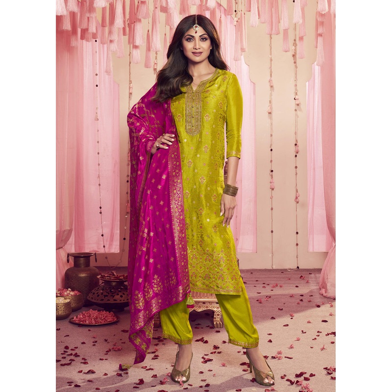 Shilpa Shetty Neon Green Mehndi Wear Salwar Suit