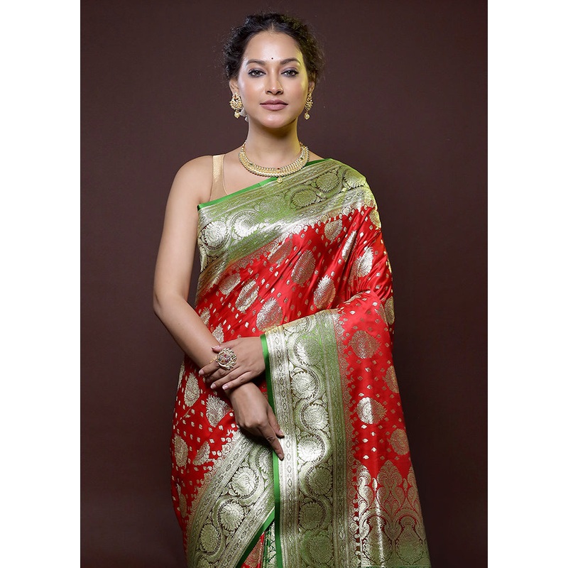 Red Banarasi Silk Saree With Blouse Piece - JD986614750