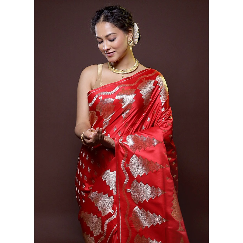 Red Banarasi Silk Saree With Blouse Piece - JD986614751