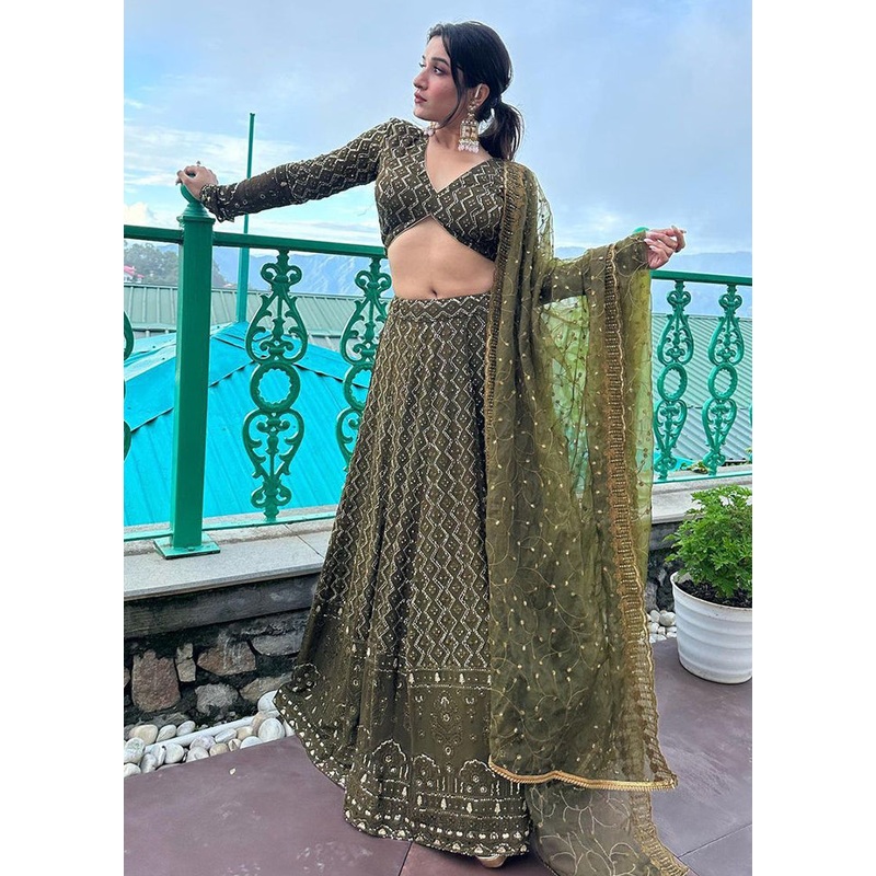 3 Pc Green Georgette Semi Stitched Lehenga Set - JD986614199