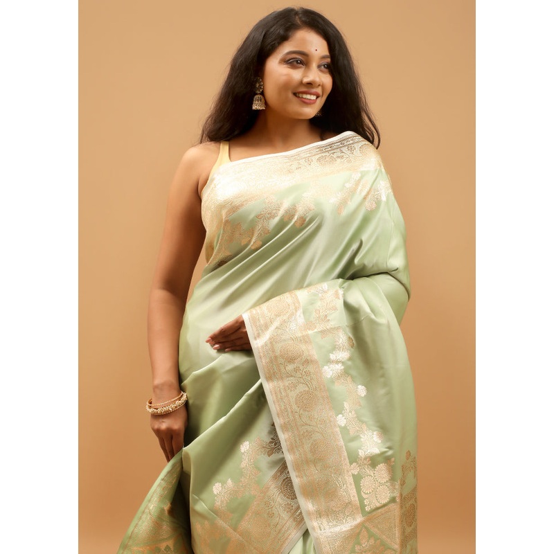 Green Banarasi Silk Saree With Blouse Piece - JD986613946