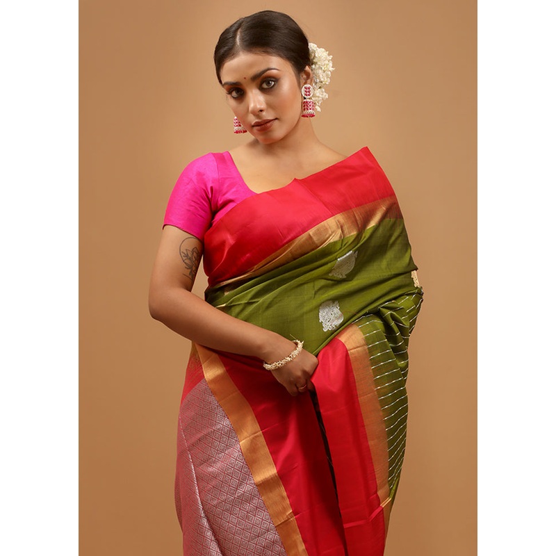 Green Handloom Kanchipuram Pure Silk Saree With Blouse Piece - JD986613975