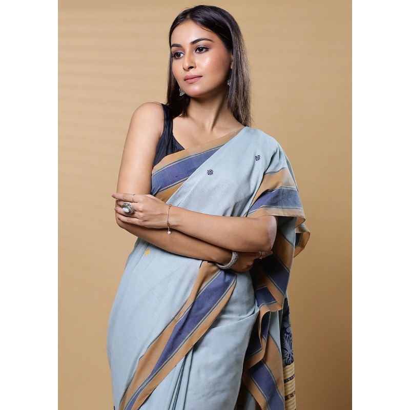 Green Cotton Saree With Blouse Piece - JD986613504