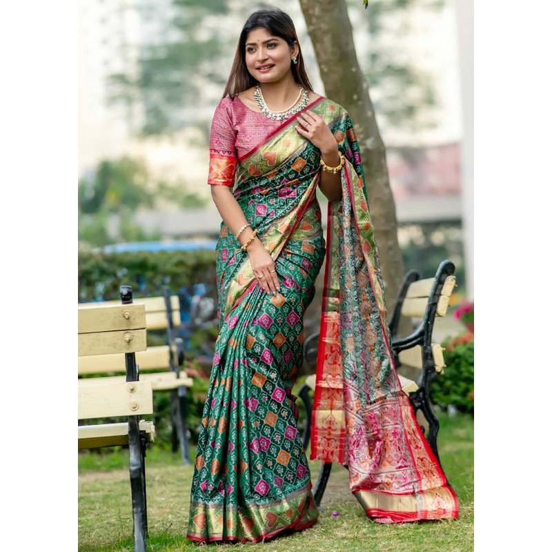 Green Banarasi Silk Saree With Blouse Piece - JD986613382