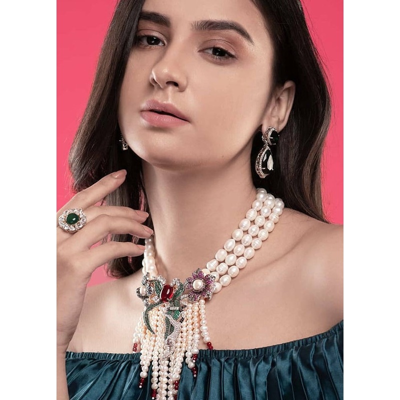 Real Baroque Pearl Necklace With A Classy Elegant Pendent - JD986613402
