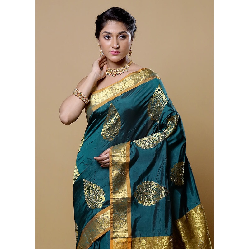 Green Kanjivaram Silk Saree With Blouse Piece - JD986613152