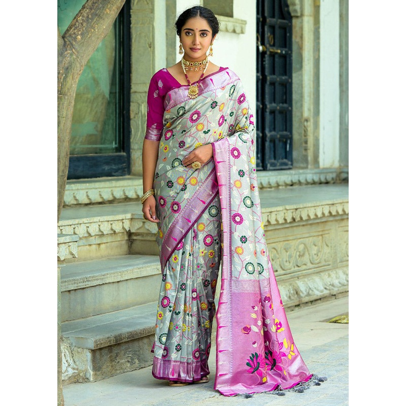 Grey Kanjivaram Silk Saree With Blouse Piece - JD986613116