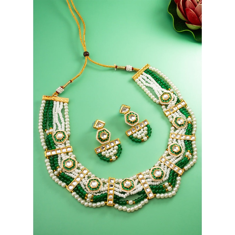 Green Brass Artificial Pearl And Kundan Work Necklace - JD986612983