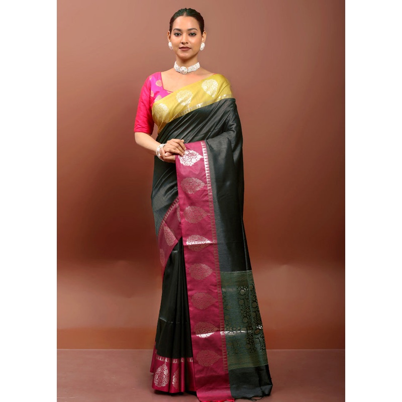 Green Cotton Saree With Blouse Piece - JD986612933