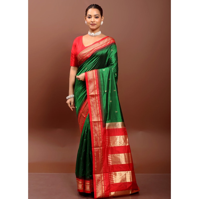 Green Handloom Kanjivaram Pure Silk Saree With Blouse Piece - JD986612929