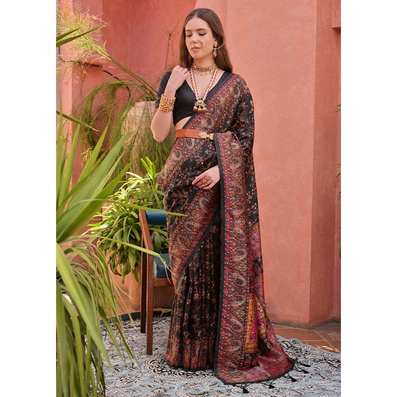 Black Banarasi Silk Saree With Blouse Piece - JD986612840