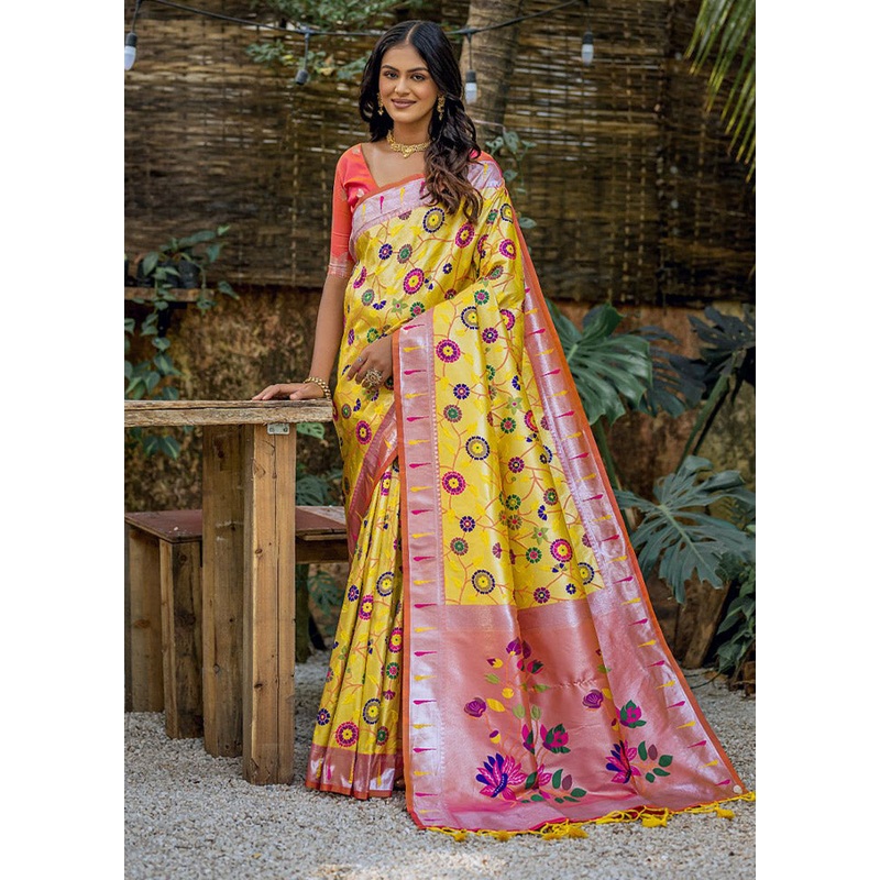 Yellow Kanjivaram Silk Saree With Blouse Piece - JD986612847