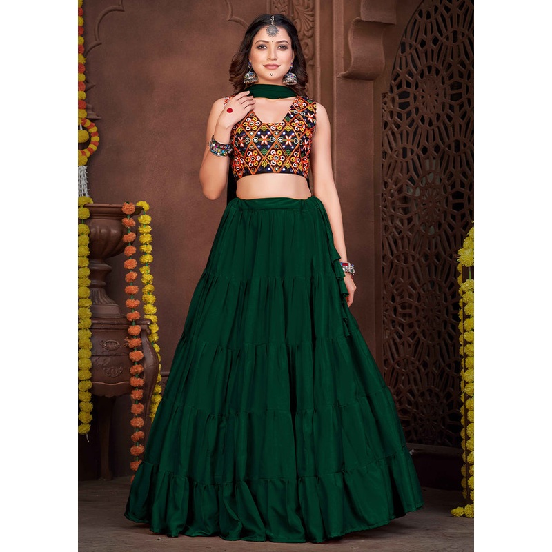 3 Pc Green Silk Semi Stitched Lehenga Set - JD986612544