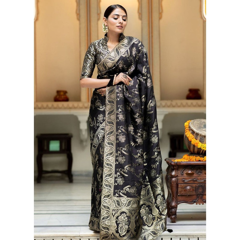 Black Banarasi Silk Saree With Blouse Piece - JD986612585