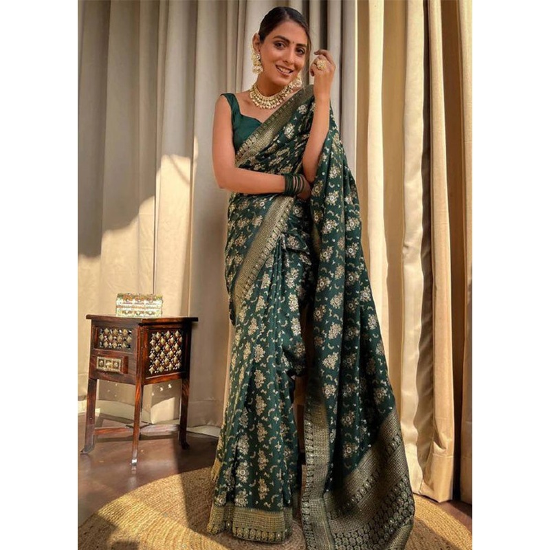Dark Green Banarasi Silk Saree With Blouse Piece - JD986612581