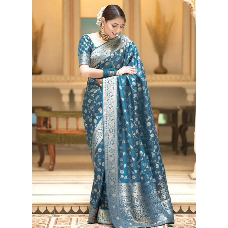 Rama Banarasi Silk Saree With Blouse Piece - JD986612565