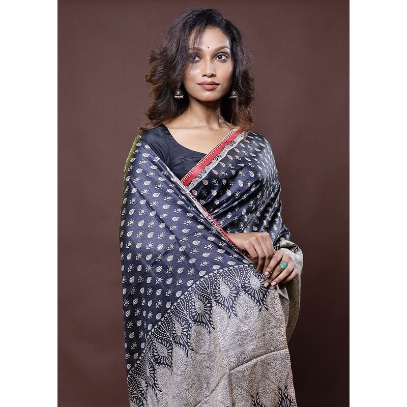 Black Handloom Tussar Pure Silk Saree With Blouse Piece - JD986612332