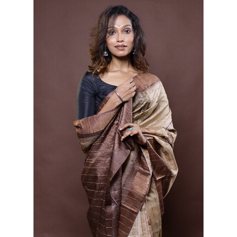 Cream Handloom Tussar Pure Silk Saree With Blouse Piece - JD986612322