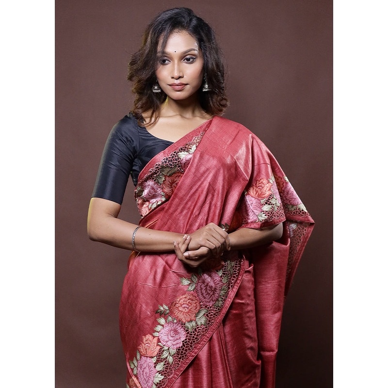Maroon Handloom Tussar Pure Silk Saree With Blouse Piece - JD986612292