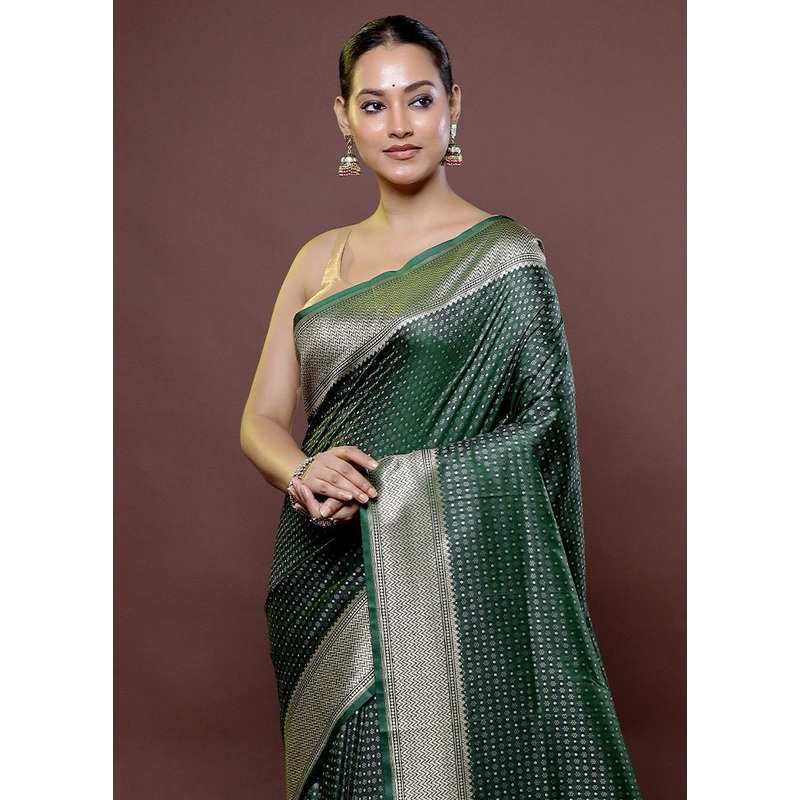 Green Uppada Silk Saree With Blouse Piece - JD986611872