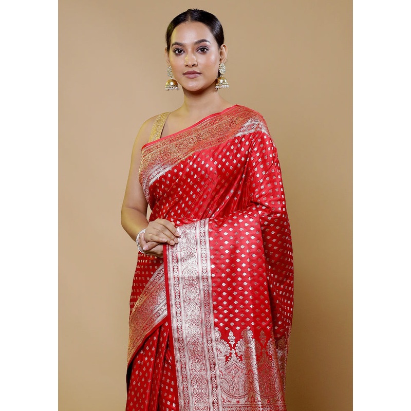 Red Banarasi Silk Saree With Blouse Piece - JD986611395