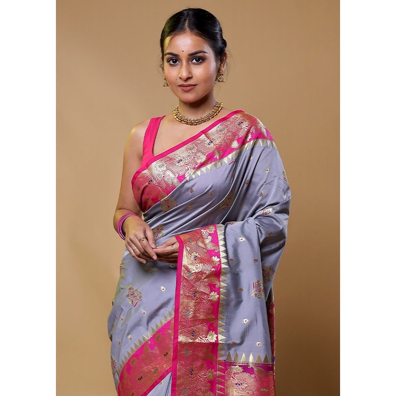 Grey Kanjivaram Silk Saree With Blouse Piece - JD986611272