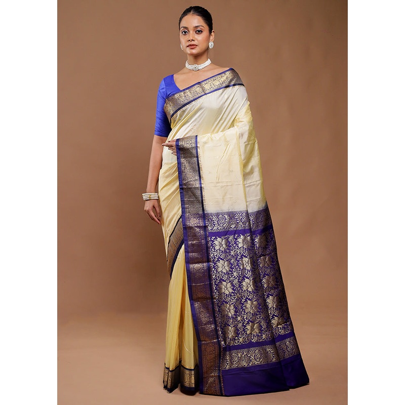 Cream Kanjivaram Silk Saree With Blouse Piece - JD986610813