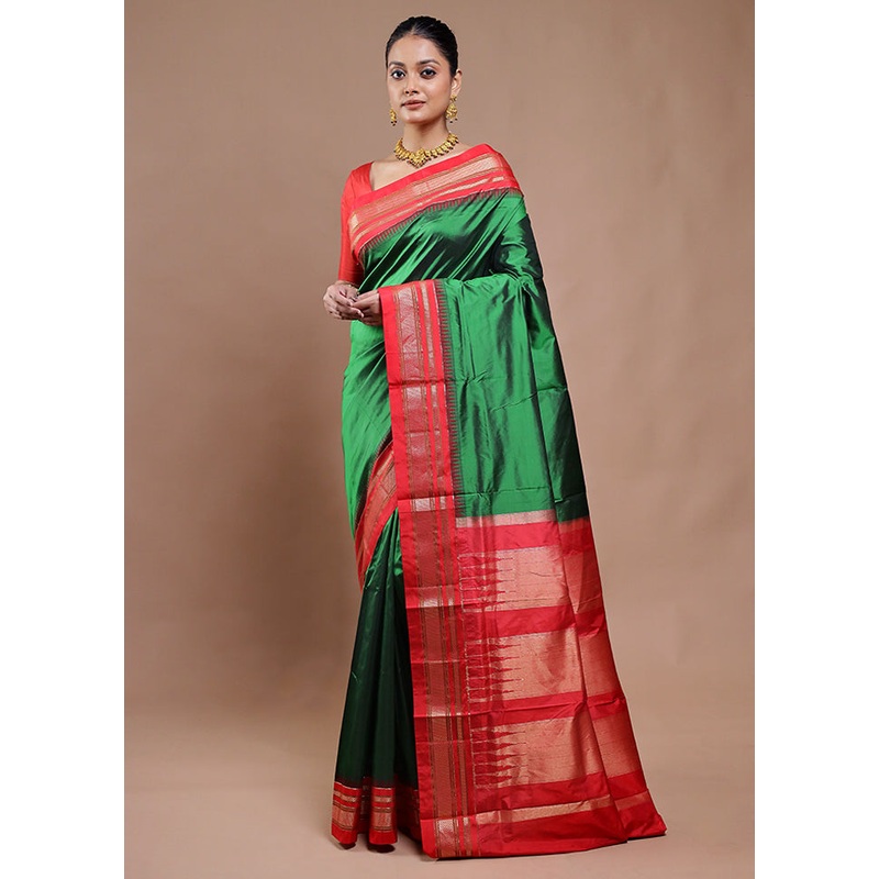 Green Handloom Kanjivaram Pure Silk Saree With Blouse Piece - JD986610797