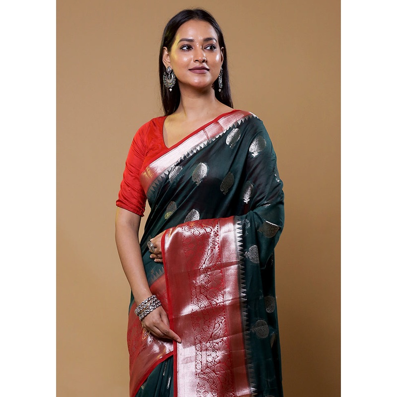 Green Dupion Silk Saree With Blouse Piece - JD986610430