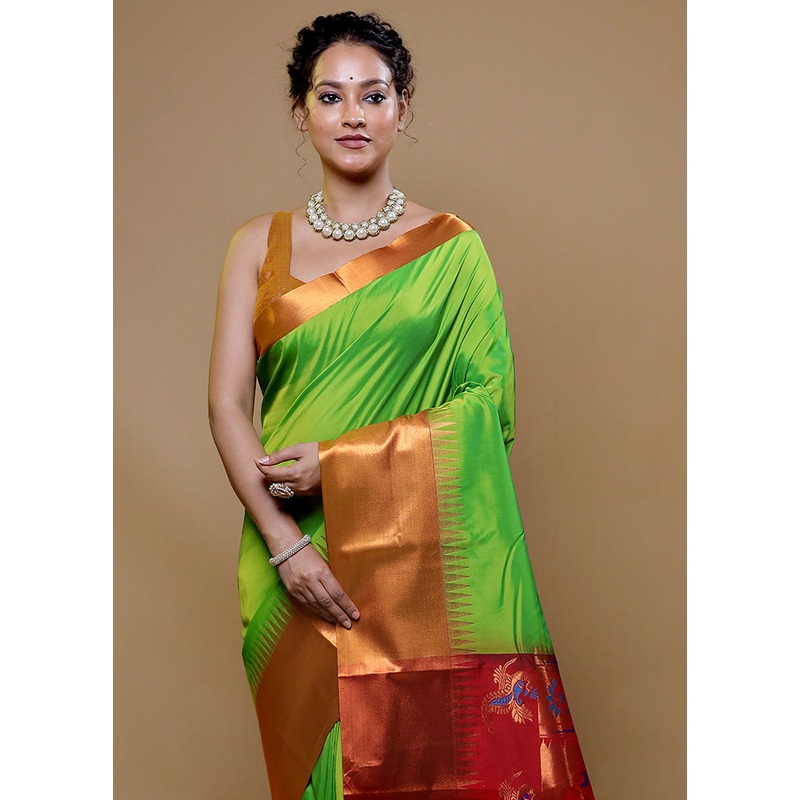 Green Kanjivaram Silk Saree With Blouse Piece - JD986609024
