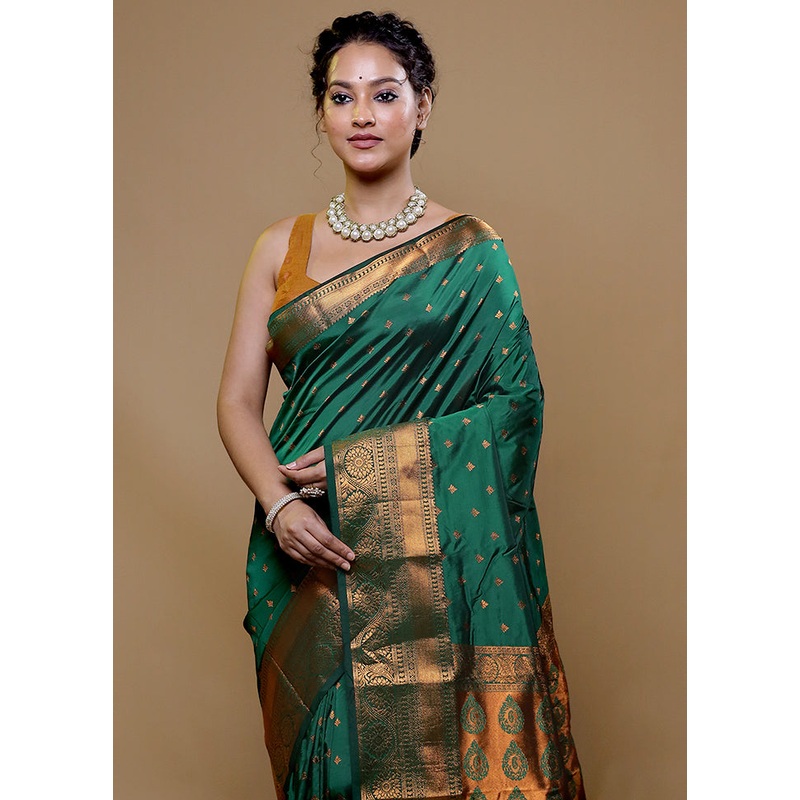 Green Kanjivaram Silk Saree With Blouse Piece - JD986609025