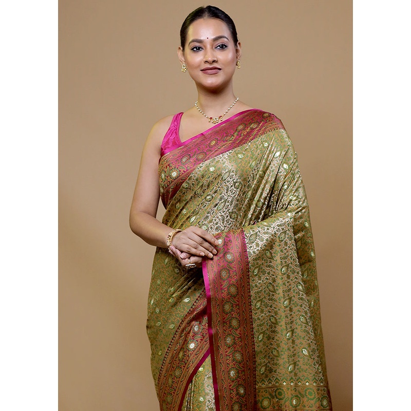 Green Tanchoi Silk Saree With Blouse Piece - JD986609015