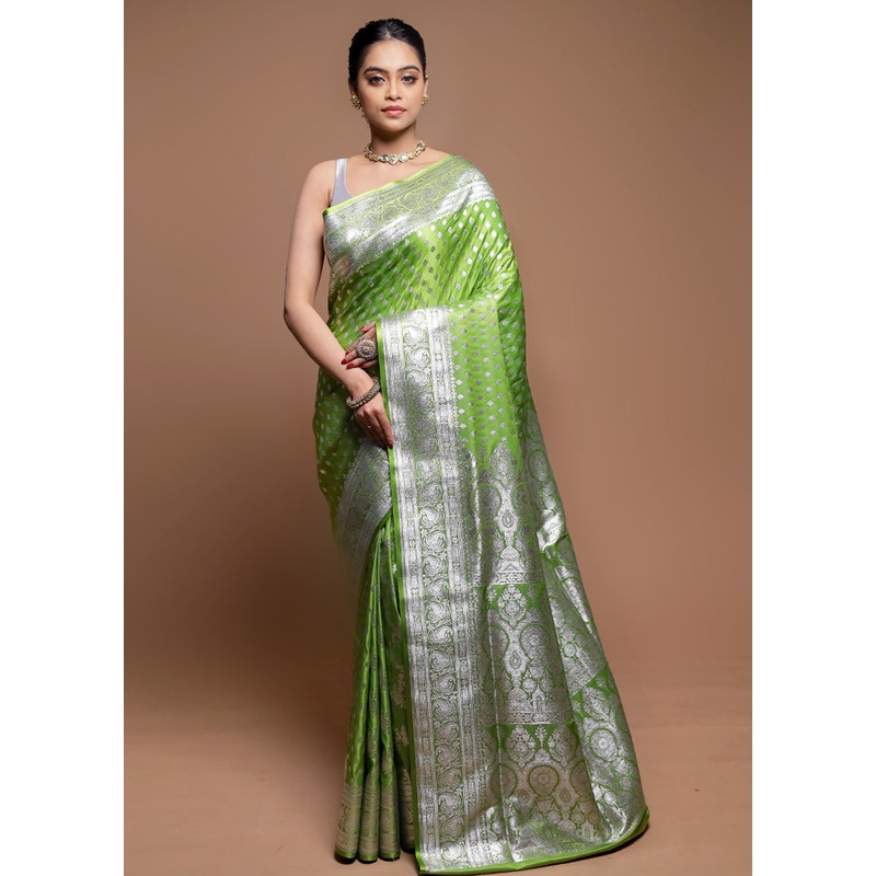 Green Banarasi Silk Saree With Blouse Piece - JD986608658
