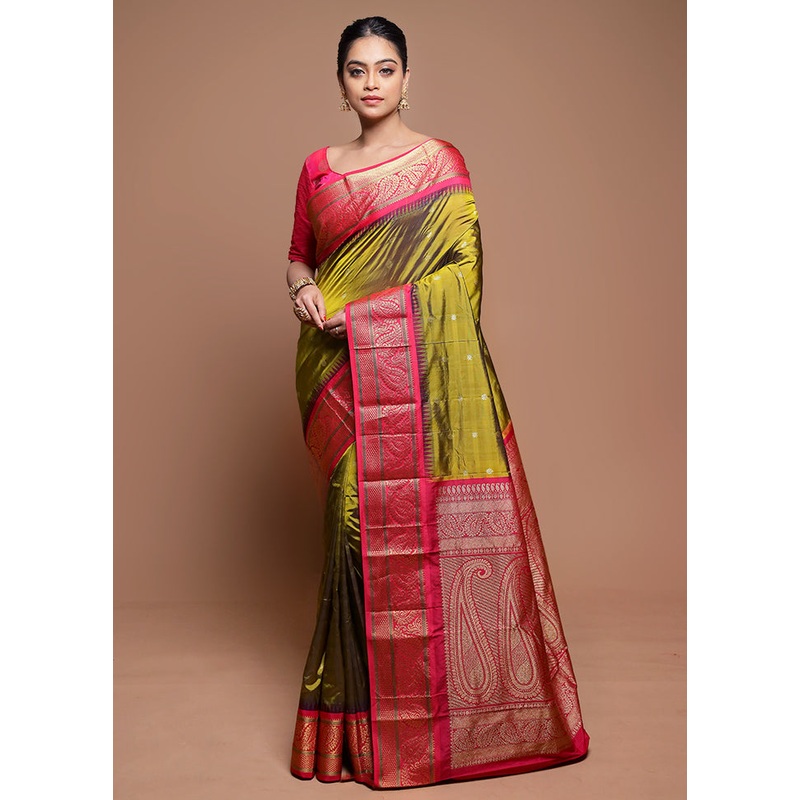 Green Handloom Kanjivaram Pure Silk Saree With Blouse Piece - JD986608651