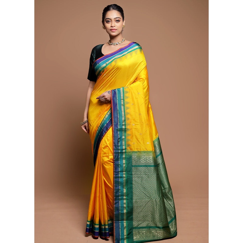 Yellow Kanjivaram Silk Saree With Blouse Piece - JD986608589