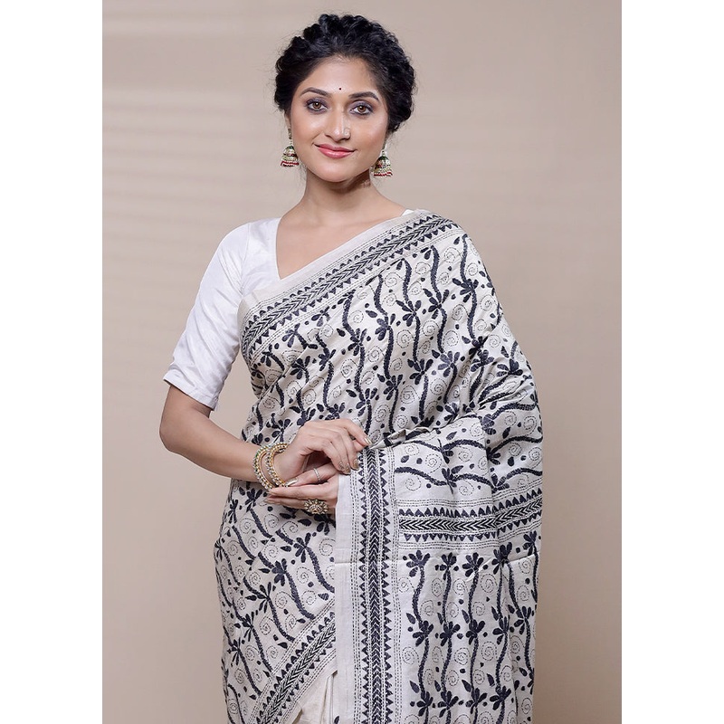 Cream Handloom Kantha Stitch Pure Silk Saree With Blouse Piece - JD986608489