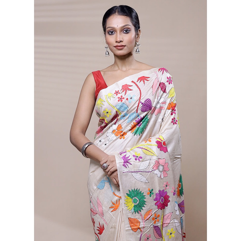 Cream Handloom Kantha Stitch Pure Silk Saree With Blouse Piece - JD986608490
