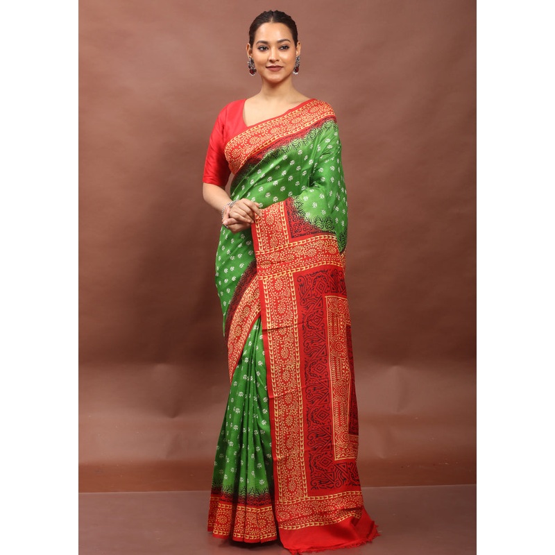Green Printed Pure Silk Saree Without Blouse Piece - JD986608553
