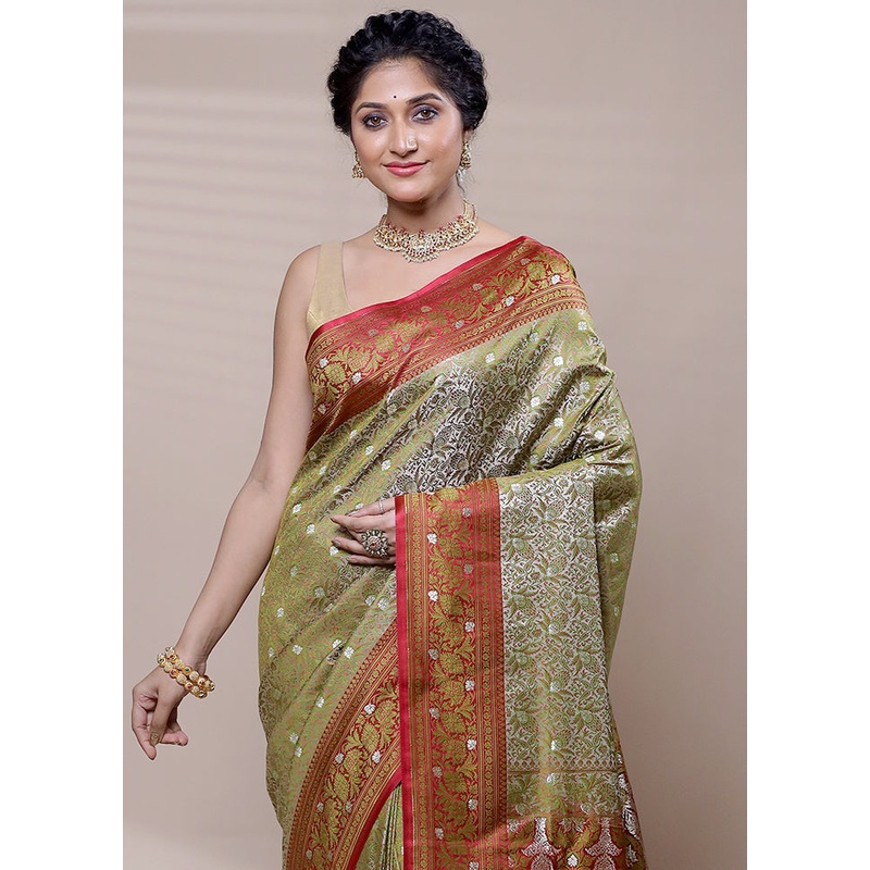 Green Tanchoi Silk Saree With Blouse Piece - JD986608459