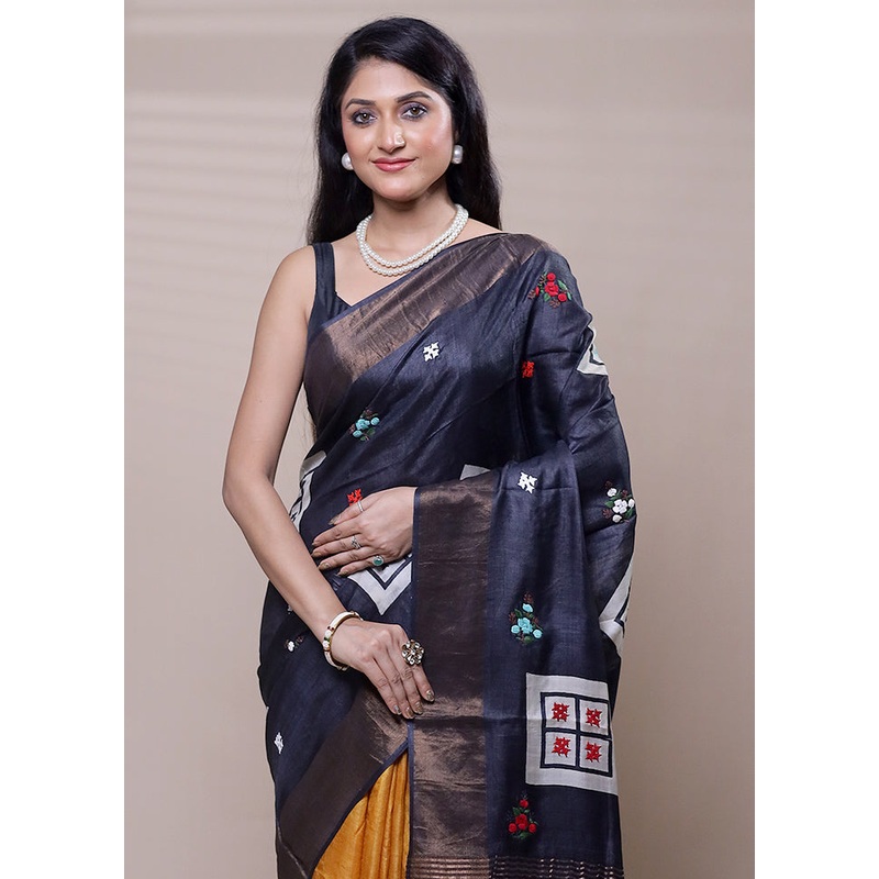 Black Handloom Tussar Pure Silk Saree With Blouse Piece - JD986608325