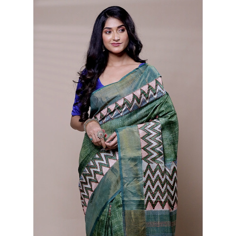 Green Handloom Tussar Pure Silk Saree With Blouse Piece - JD986608296