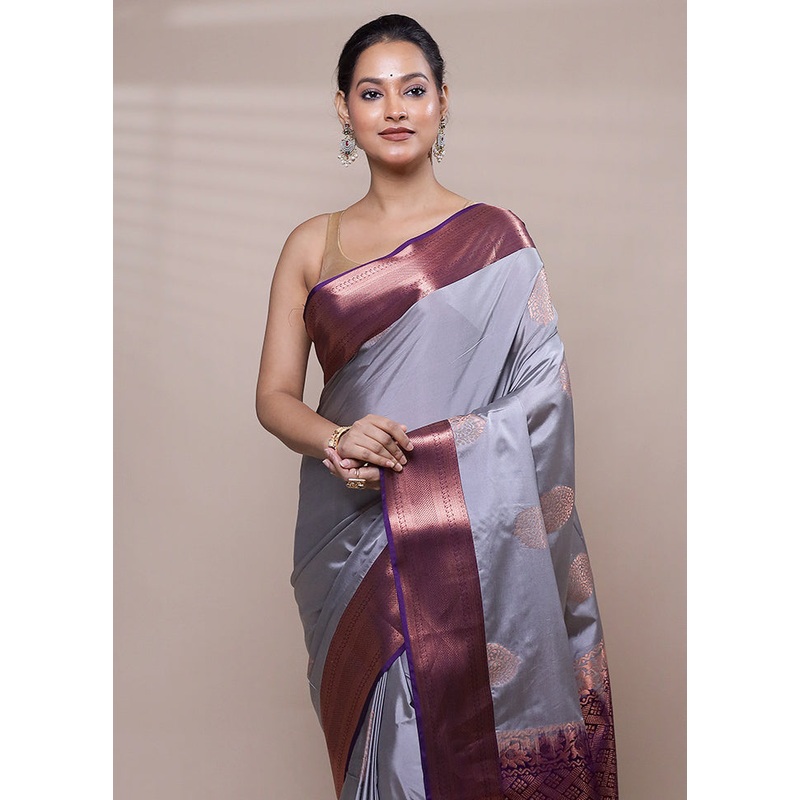 Grey Kanjivaram Silk Saree With Blouse Piece - JD986608062