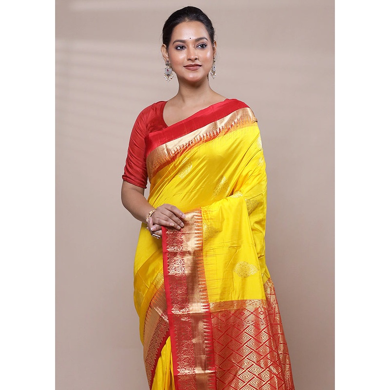 Yellow Handloom Kanjivaram Pure Silk Saree With Blouse Piece - JD986608020