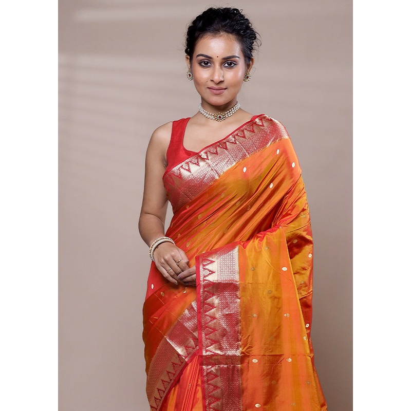Orange Handloom Kanjivaram Pure Silk Saree With Blouse Piece - JD986607494