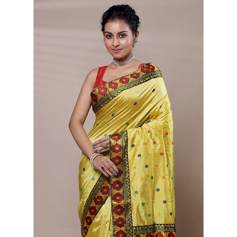 Yellow Handloom Assam Pure Silk Saree With Blouse Piece - JD986607476