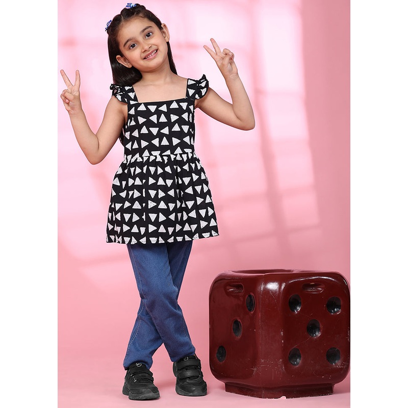 Black Cotton Sleeveless Square Neckshape Top - JD986606897